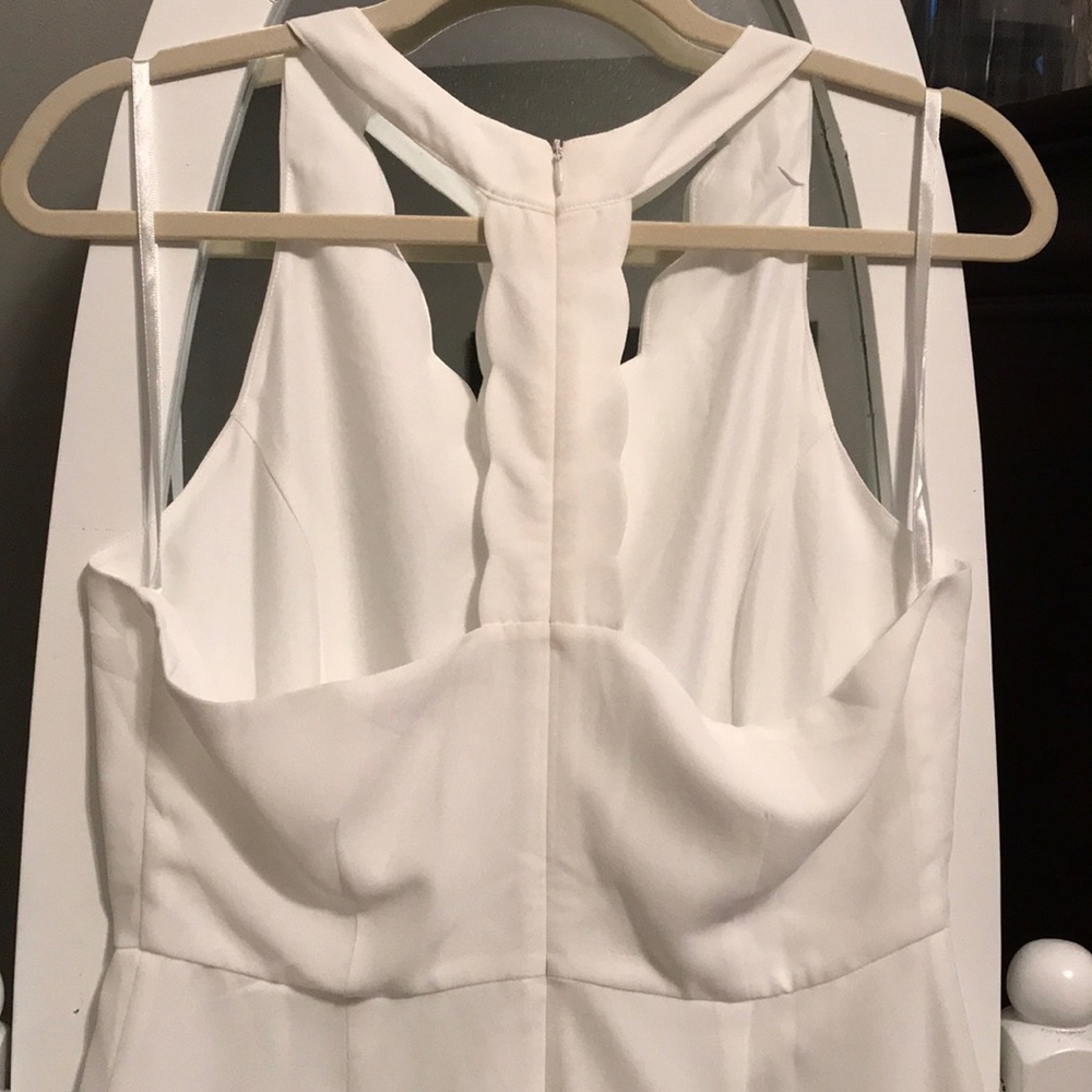 WHITE DRESS - Picture 4 of 5